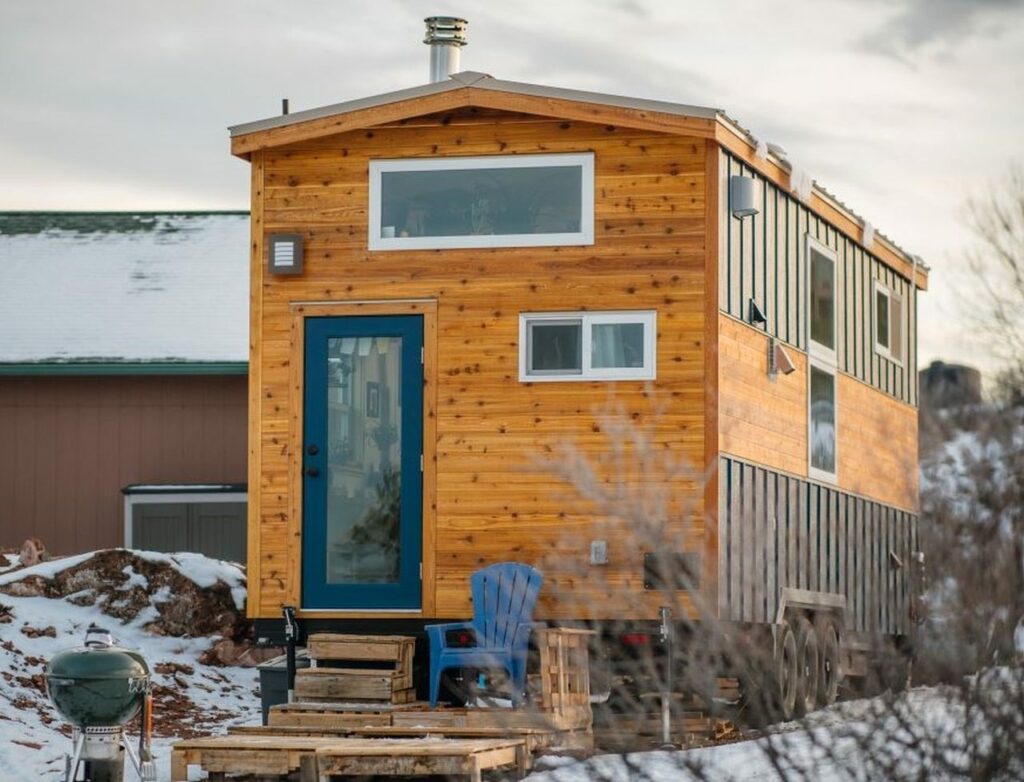 Carrie-and-Dan’s-Tiny-House-Mudroom Entrance