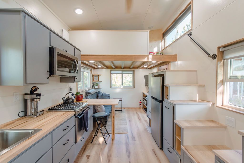 Deb and Dan tiny house kitchen