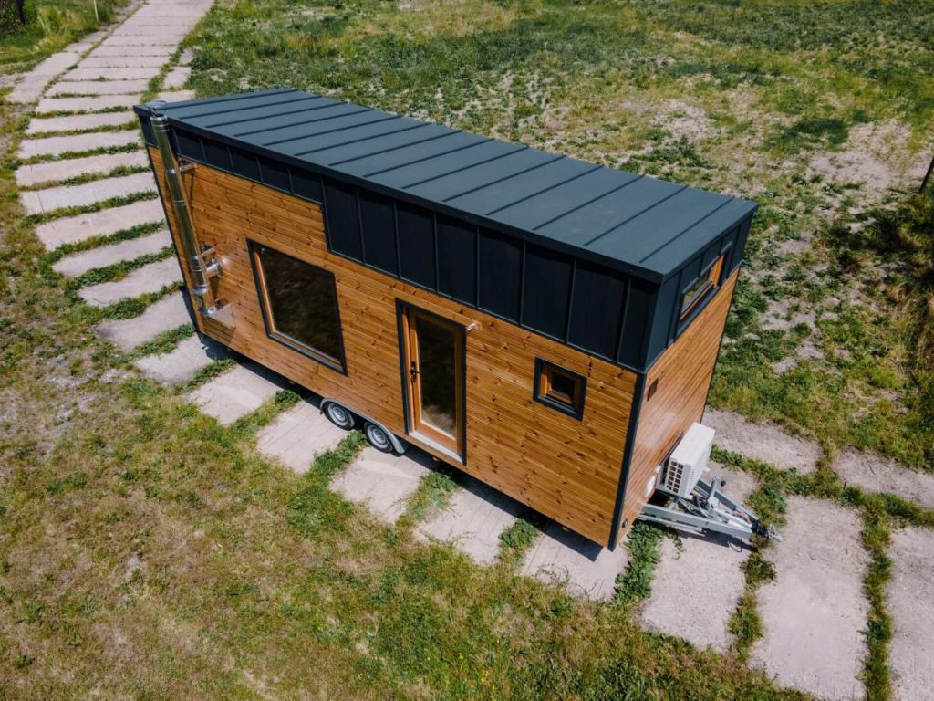 Elbrus tiny house top view by Berghaus