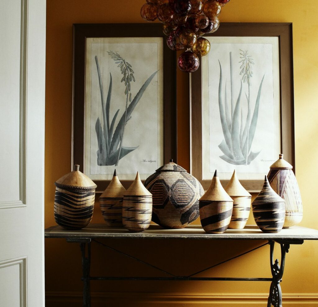 Entryway ideas - artwork