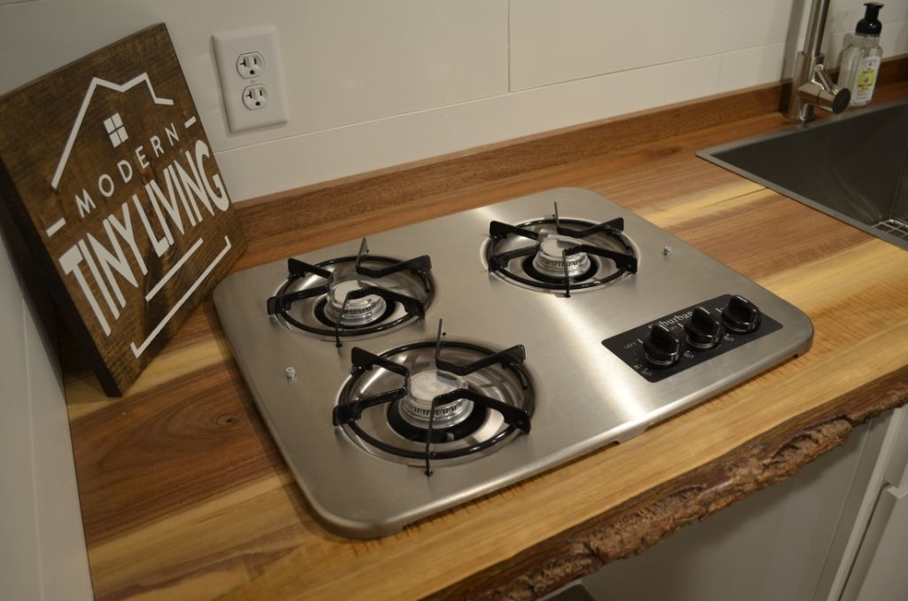 Latibule Tiny House cooktop