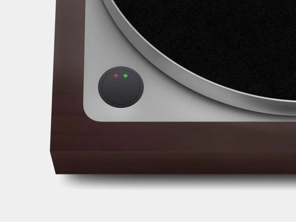 Linn Sondek LP12 Turntable