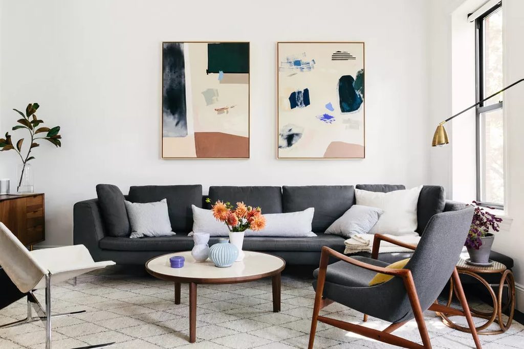 Mid-Century Modern Interior - Minimalism at Front