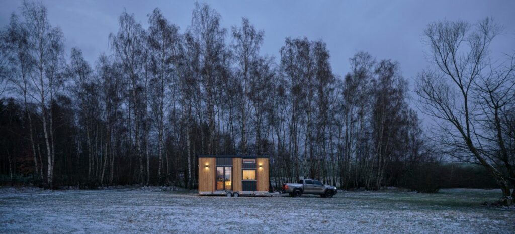 Neo Tiny House by Rolling Homes