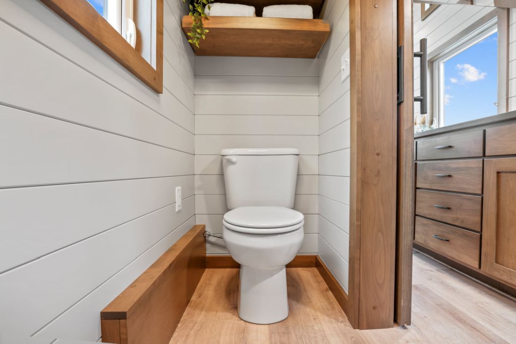 Toilet of a tiny house on wheels