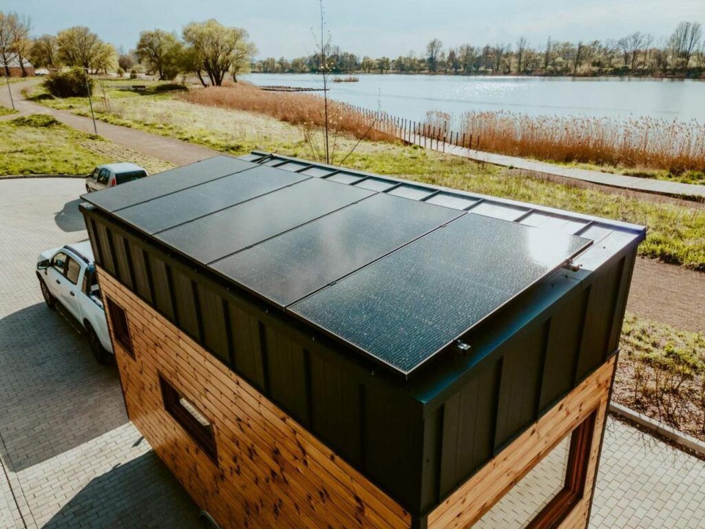 Solar-Powered-Vaalserberg-Tiny-House