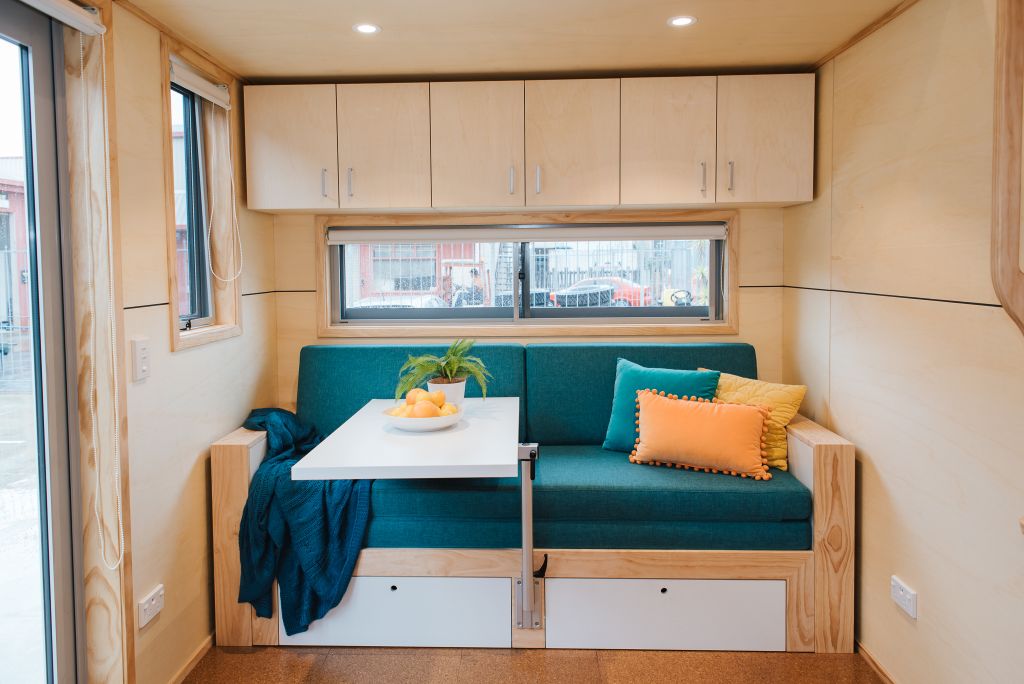 Sonnenschein tiny house living room