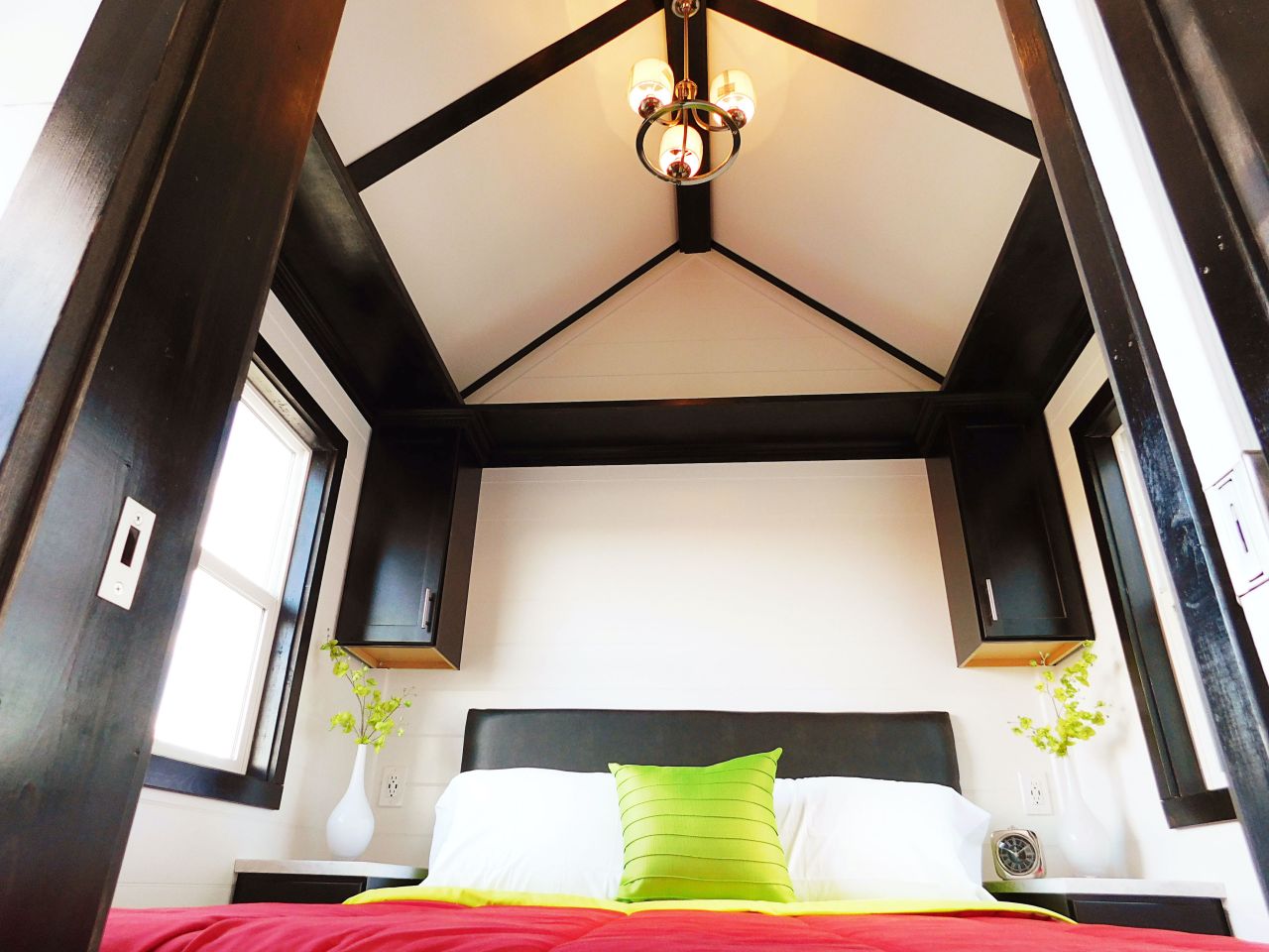 Cascade Tiny House-bedroom