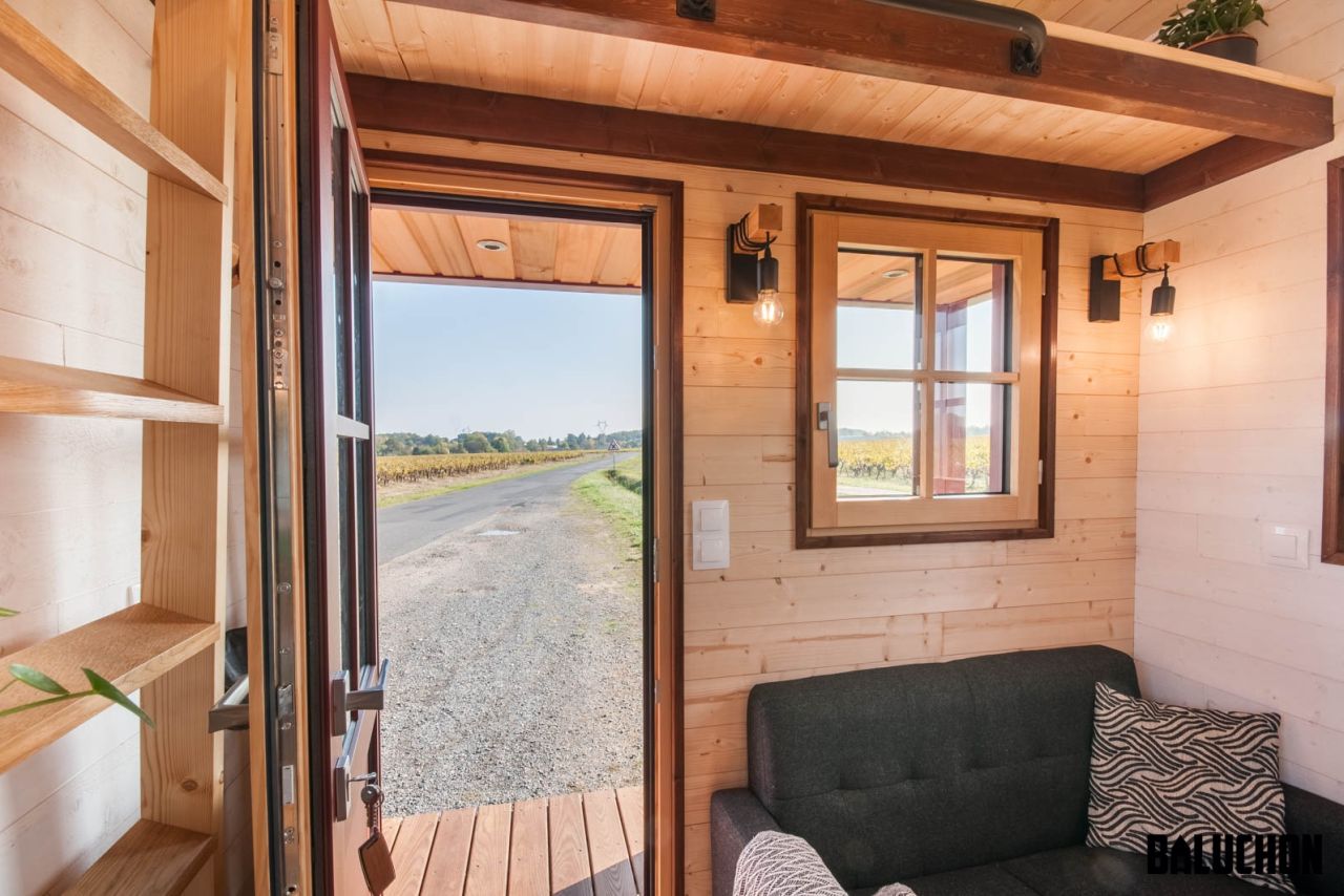 Holz Hisla tiny house on wheels