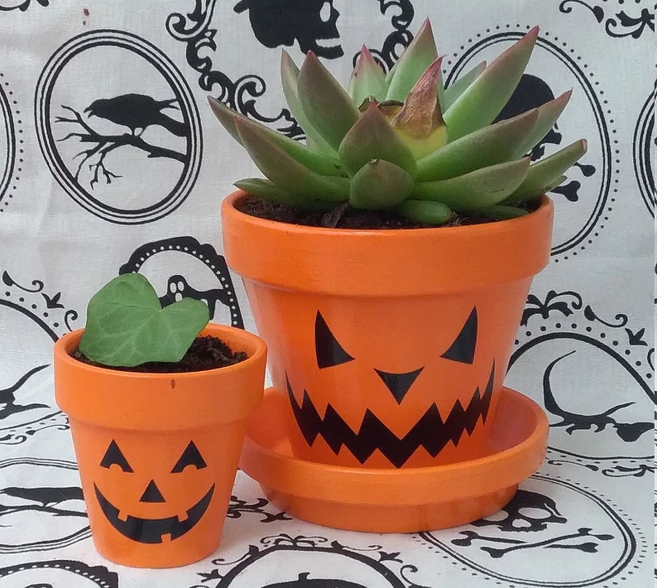 Jack-o'-lantern Planter