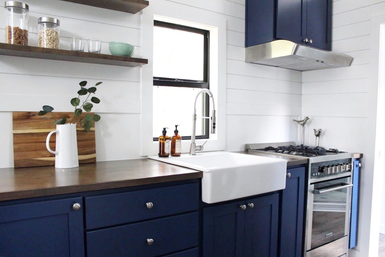 Juniper Tiny House - Kitchen 1