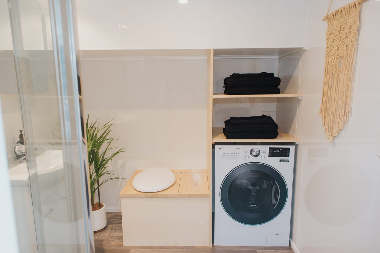 Kahurangi Koinga Tiny House - Bathroom