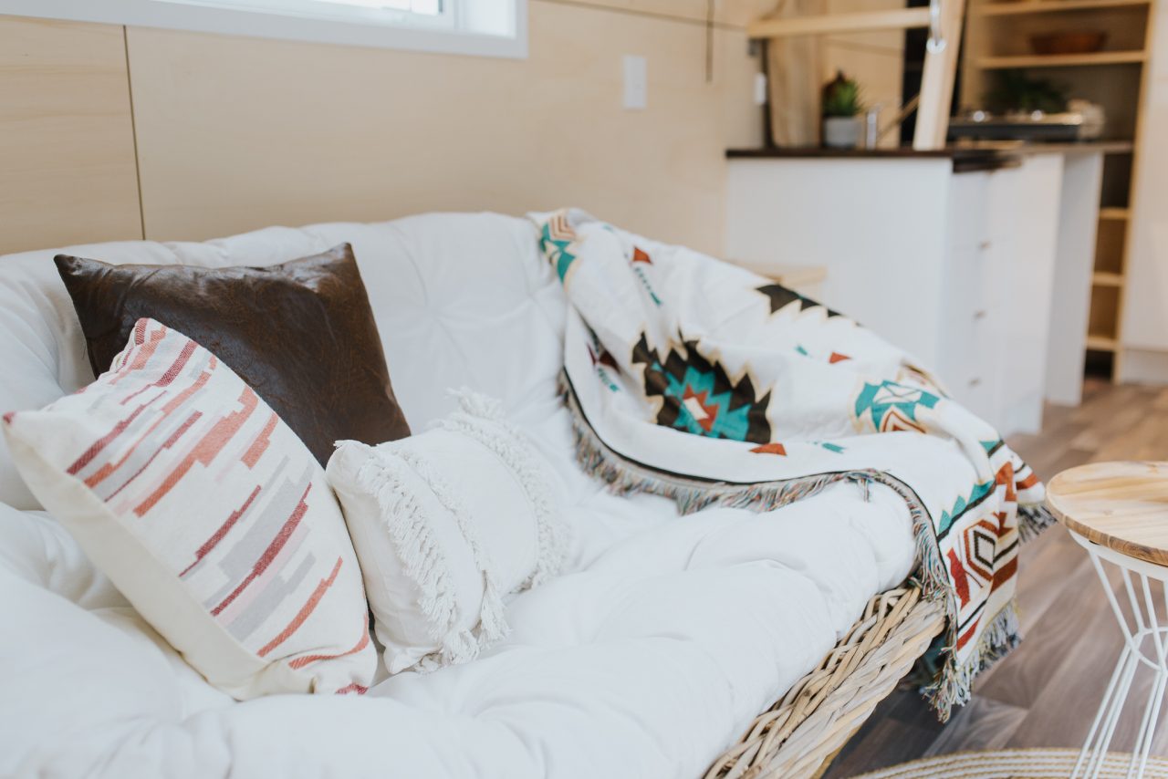 Kahurangi Koinga Tiny House - Living Room