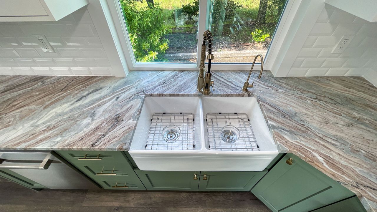 Manwaring tiny house kitchen