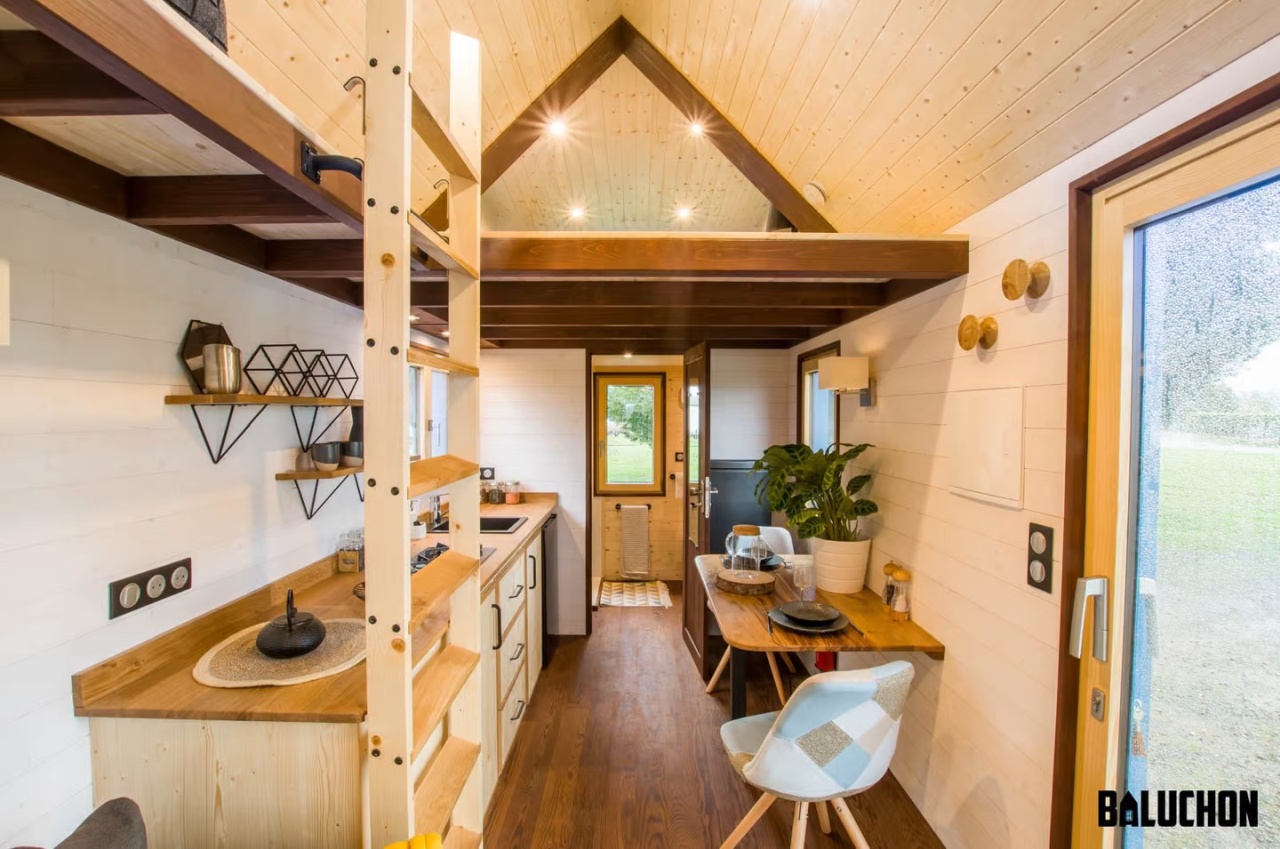 Mogote Tiny House-wooden interior