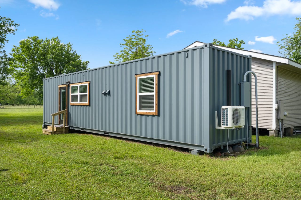 Rising Sun Tiny House - Exterior 1