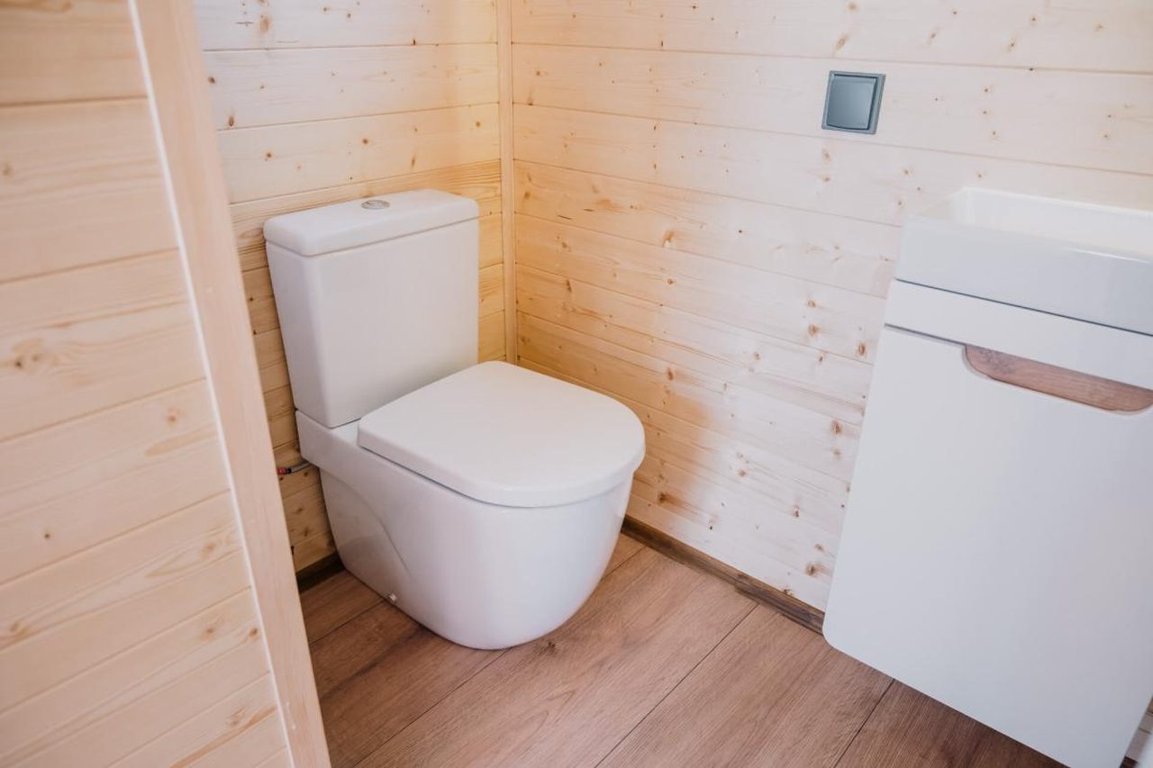 Taunus Tiny House - bathroom