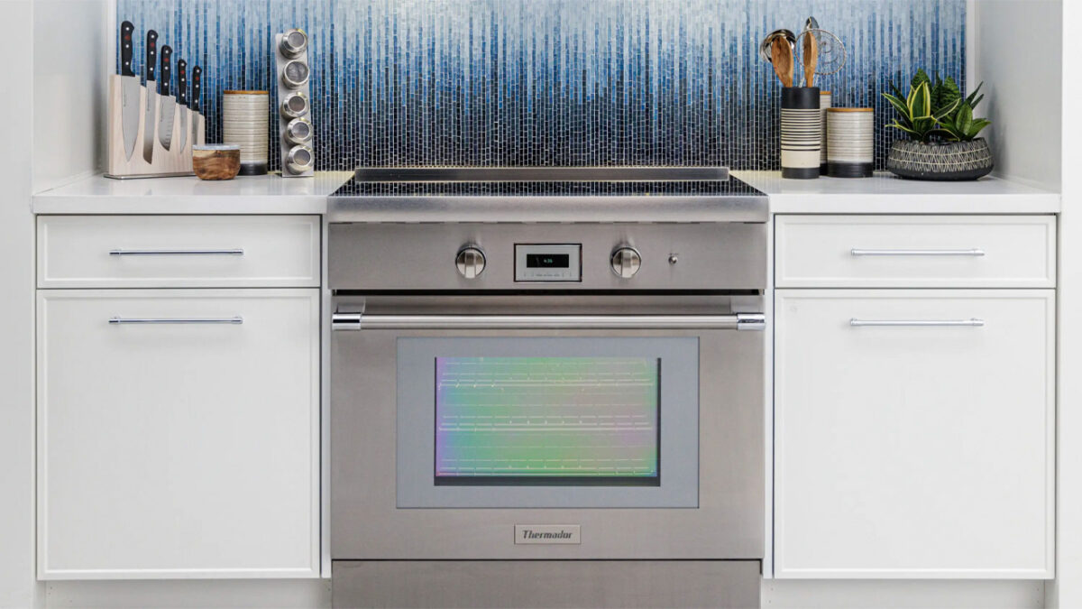 Thermador Unveils Pro Harmony Liberty Induction Range
