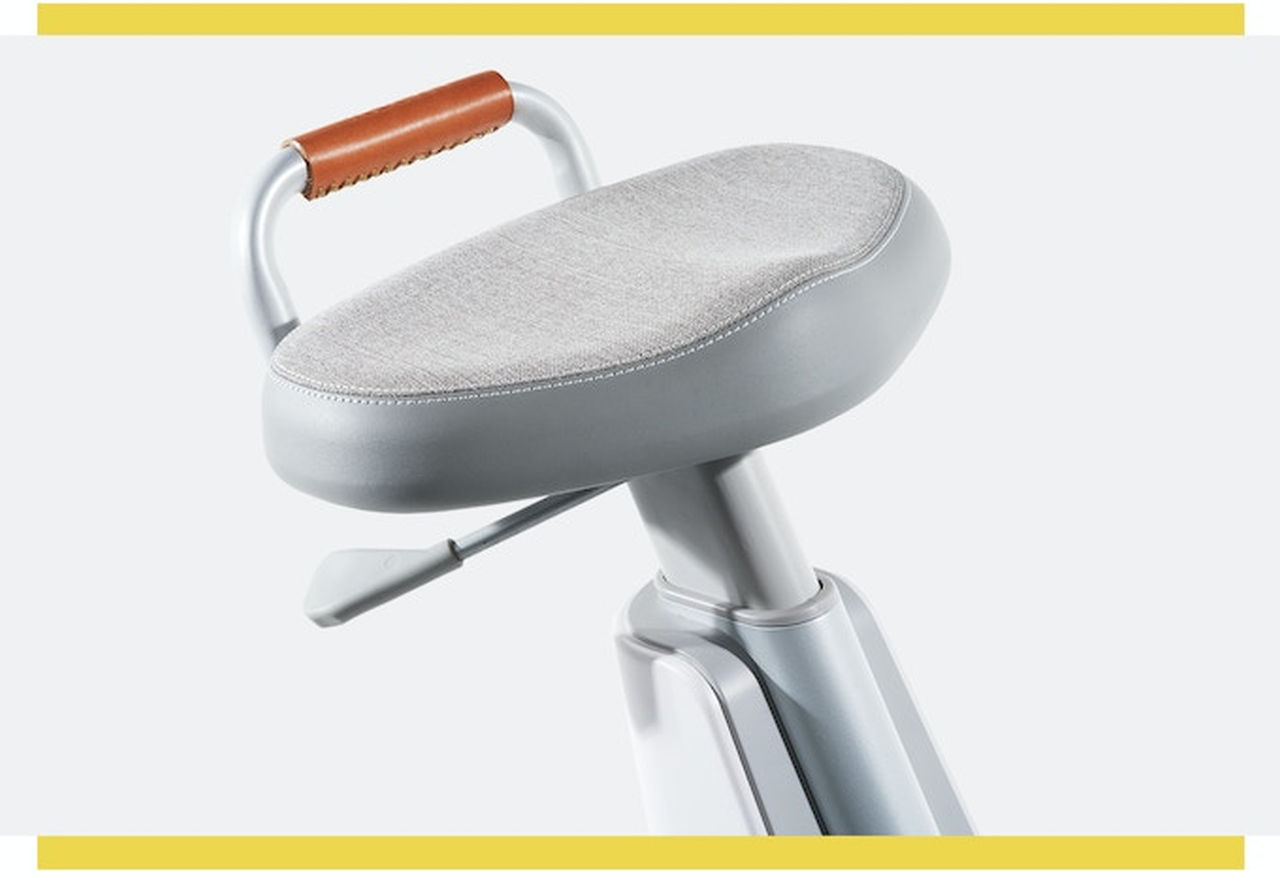 Ampera Desk Bike-faux leather handle