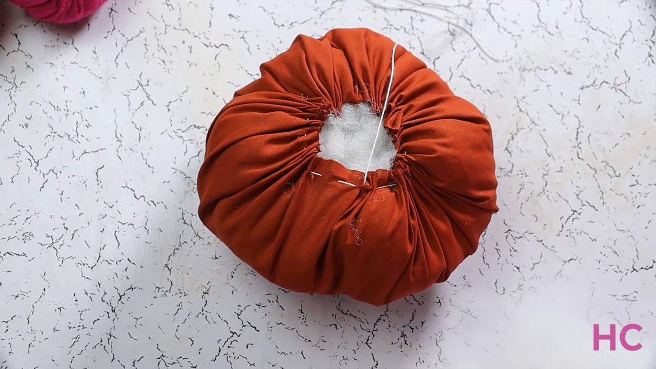 DIY Fabric Pumpkin Tutorial- close the pouch