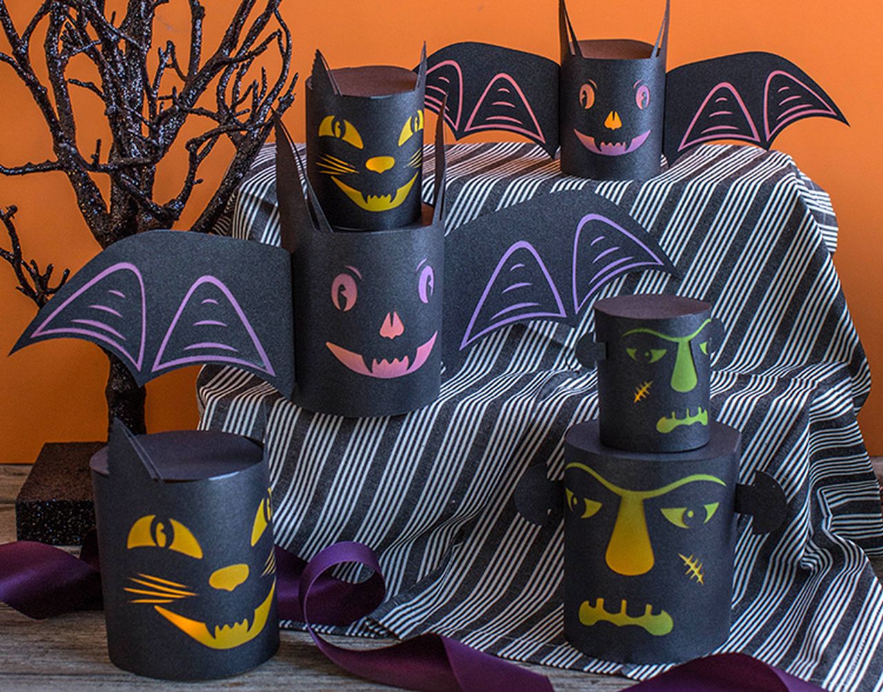 DIY Halloween Bat Lantern