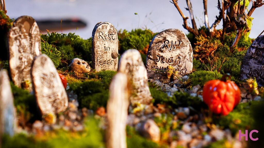 DIY miniature graveyard for Halloween