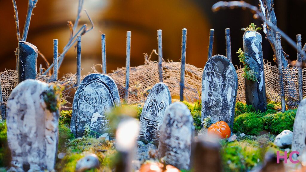 DIY miniature tombstones - Halloween Graveyard