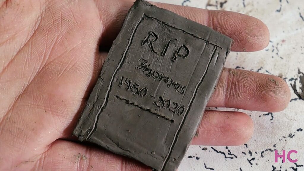 DIY miniature tombstones for Halloween Graveyard in making - 1