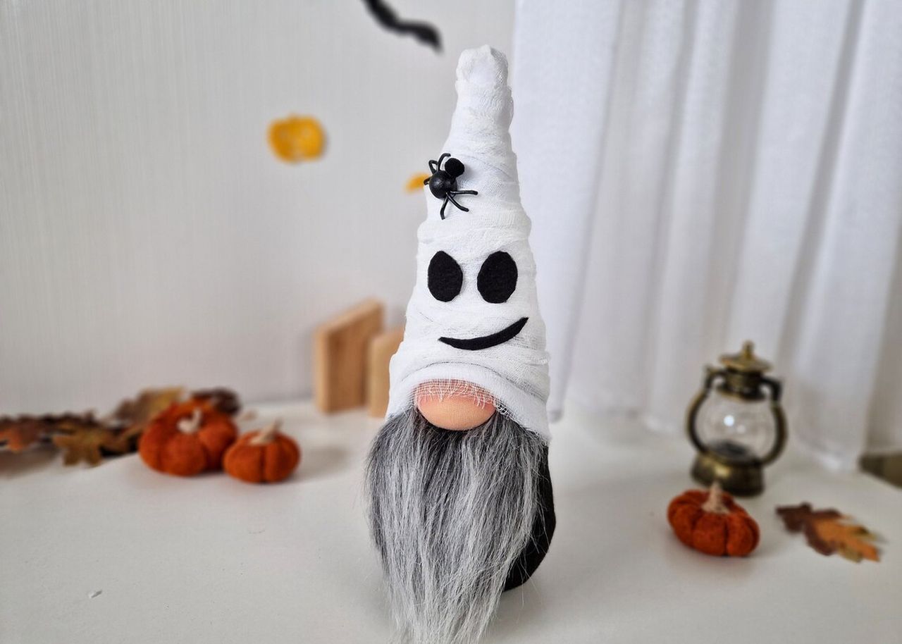 Delightful Halloween Gnome Mantelpiece Decor