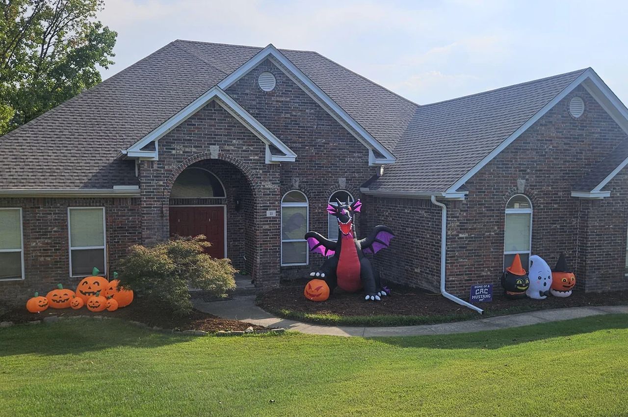 Halloween Dragon Theme Decor 