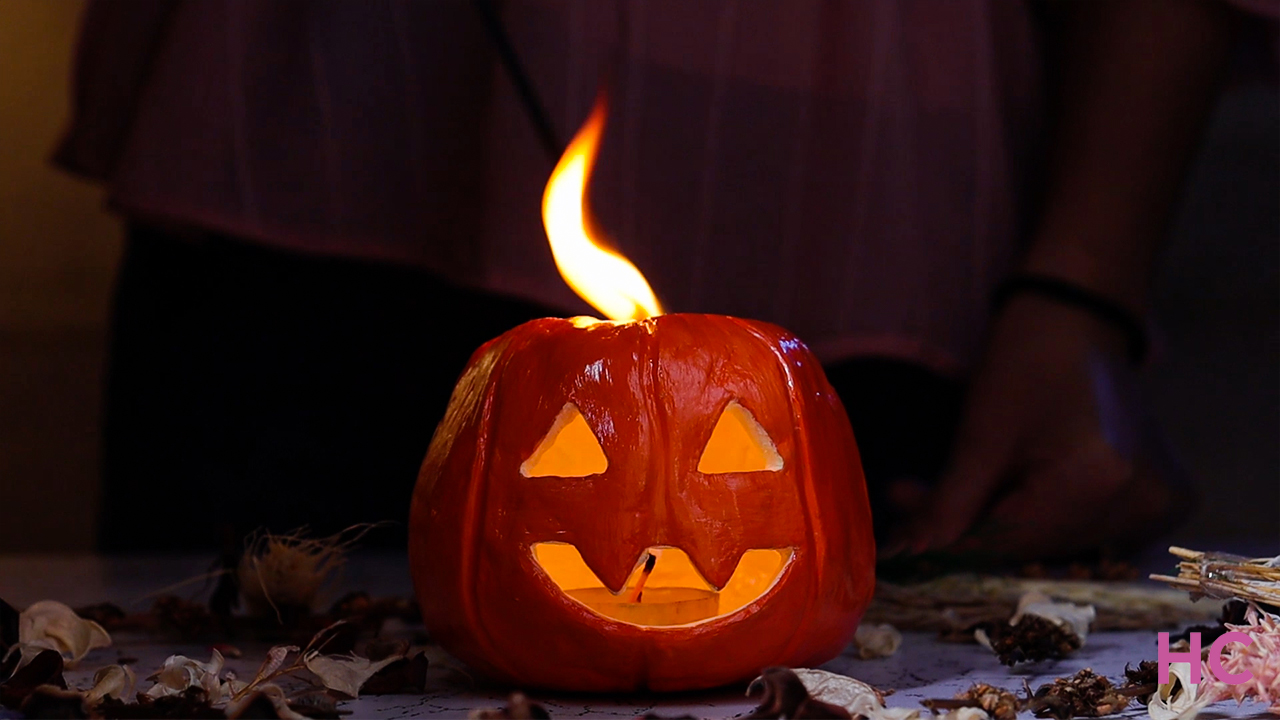 15 DIY Halloween Candle Holders to Spook up Your Décor