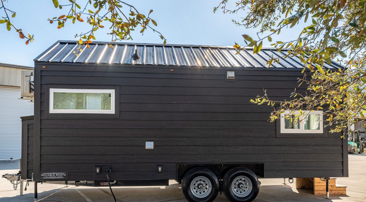 Jojo Bean Tiny House - Exterior 2