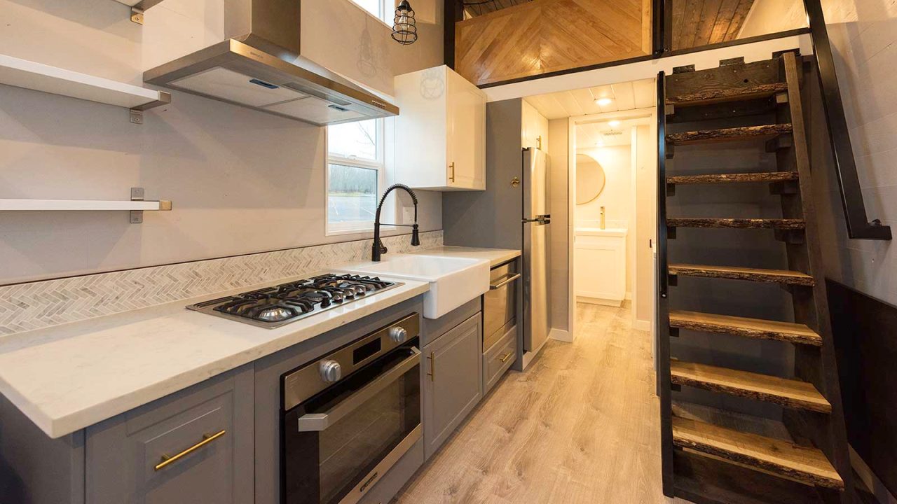 Kingston Tiny House - Kitchen