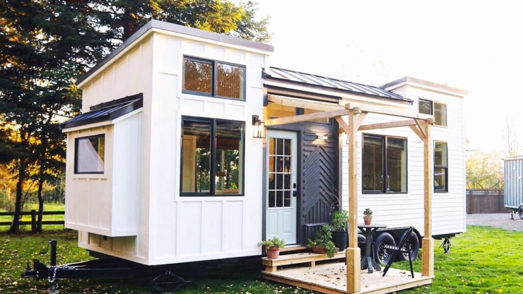 Retreat Tiny House in Tennessee