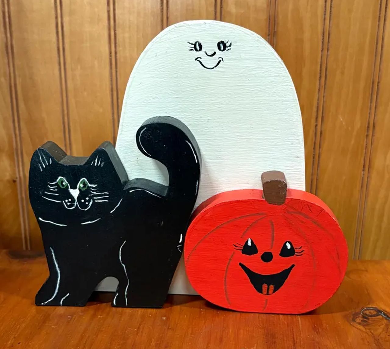 Vintage Handmade Wooden Halloween Décor