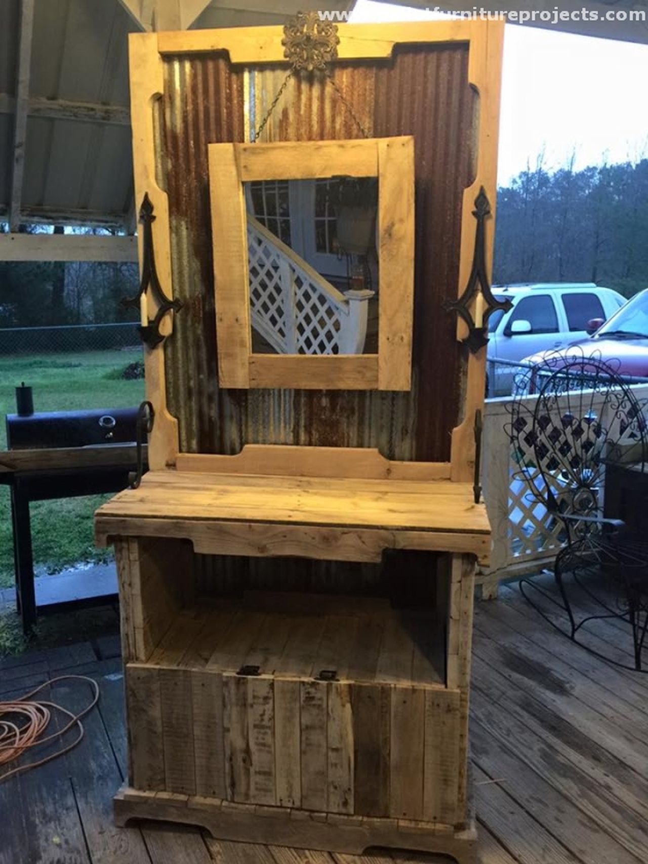 rustic shipping pallet recycled vanity mirror