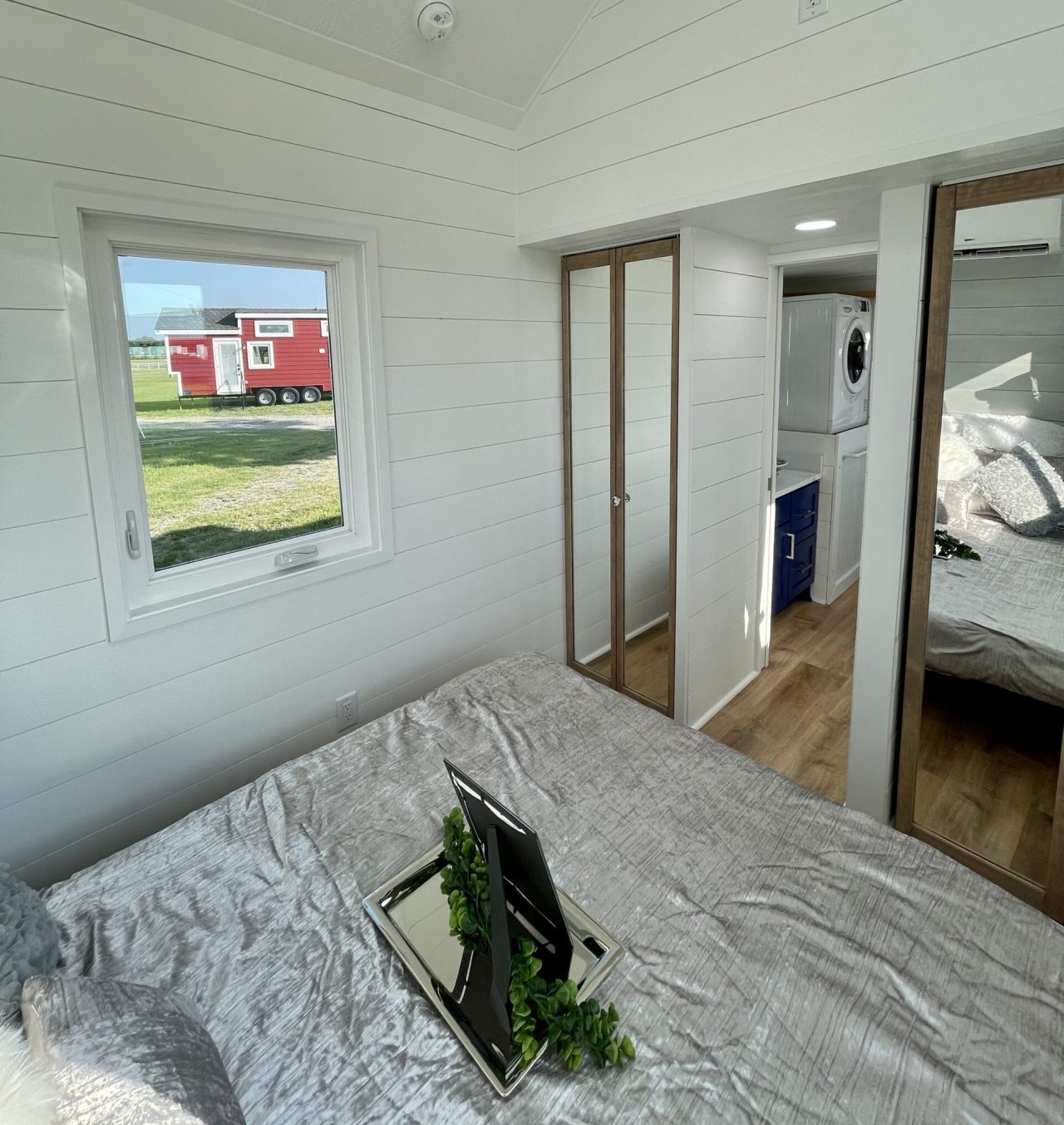 Emerissa Tiny House - ground-floor bedroom 1