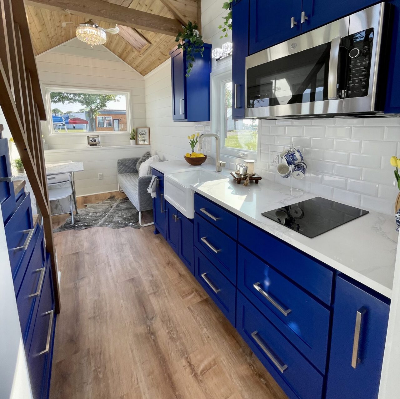 Emerissa Tiny House - kitchen 1