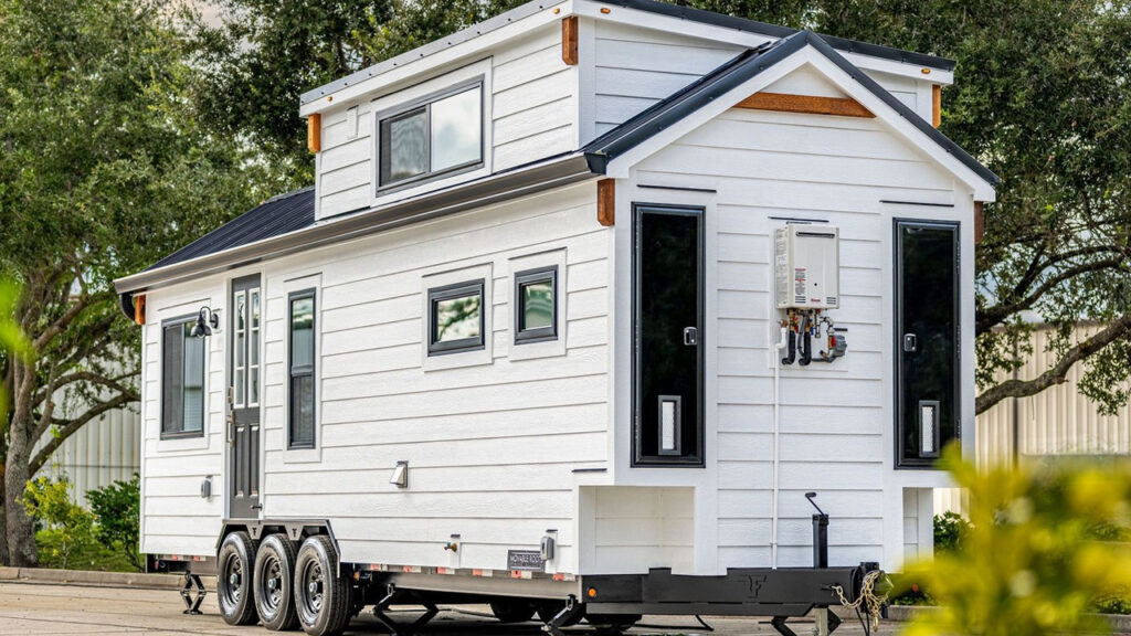 Farina tiny house on wheels