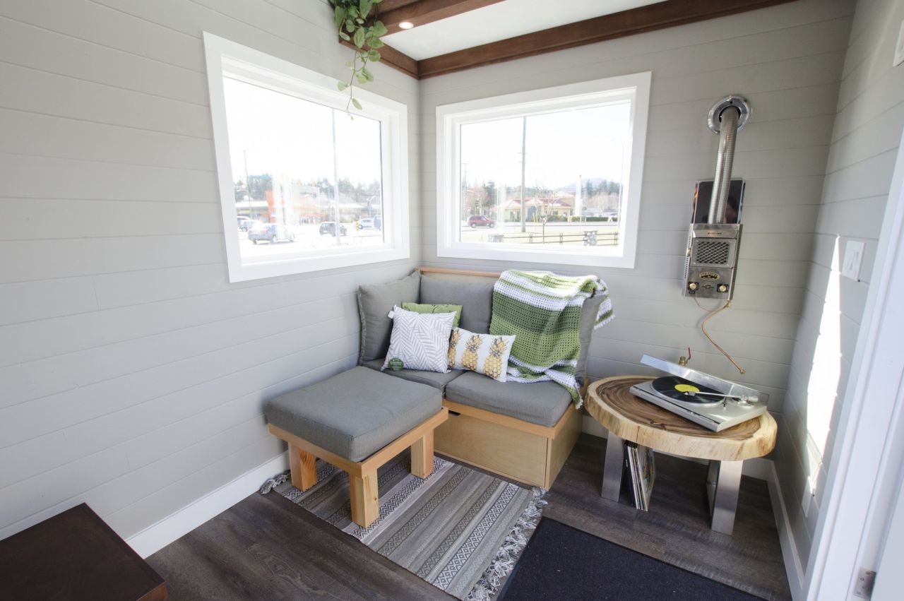 Living room of Fox Sparrow tiny house on wheels