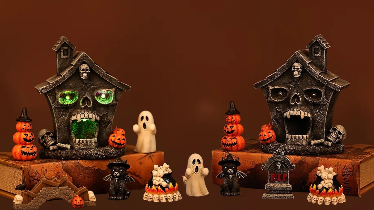 Miniature Haunted House 