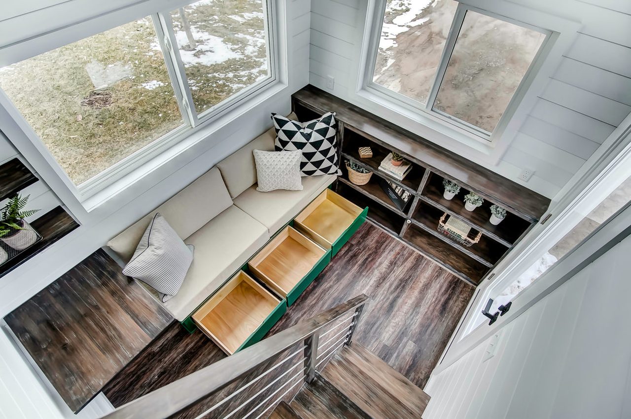 Kinnakeet Tiny House-Living Room 3