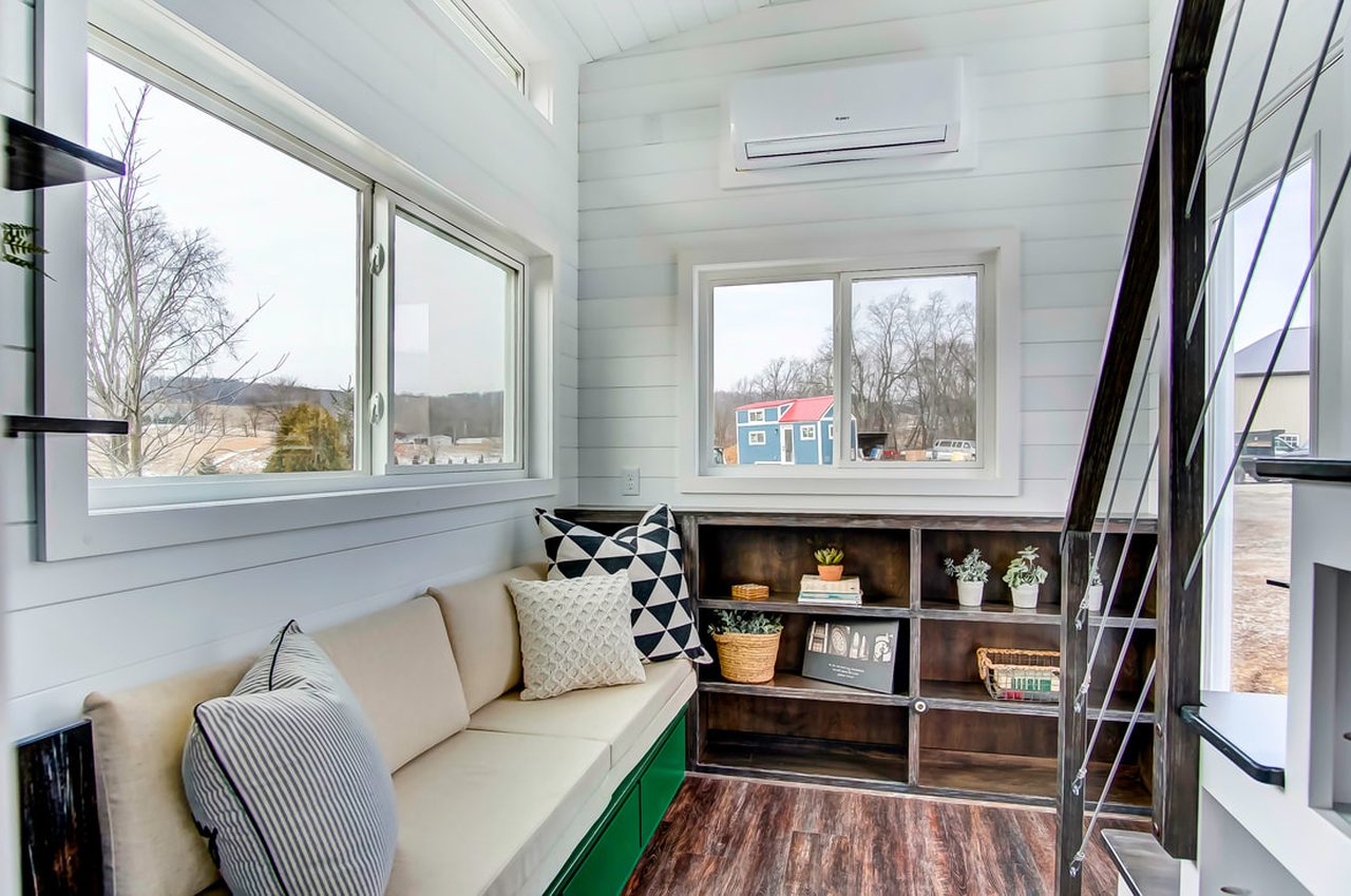 Kinnakeet Tiny House-interior 1