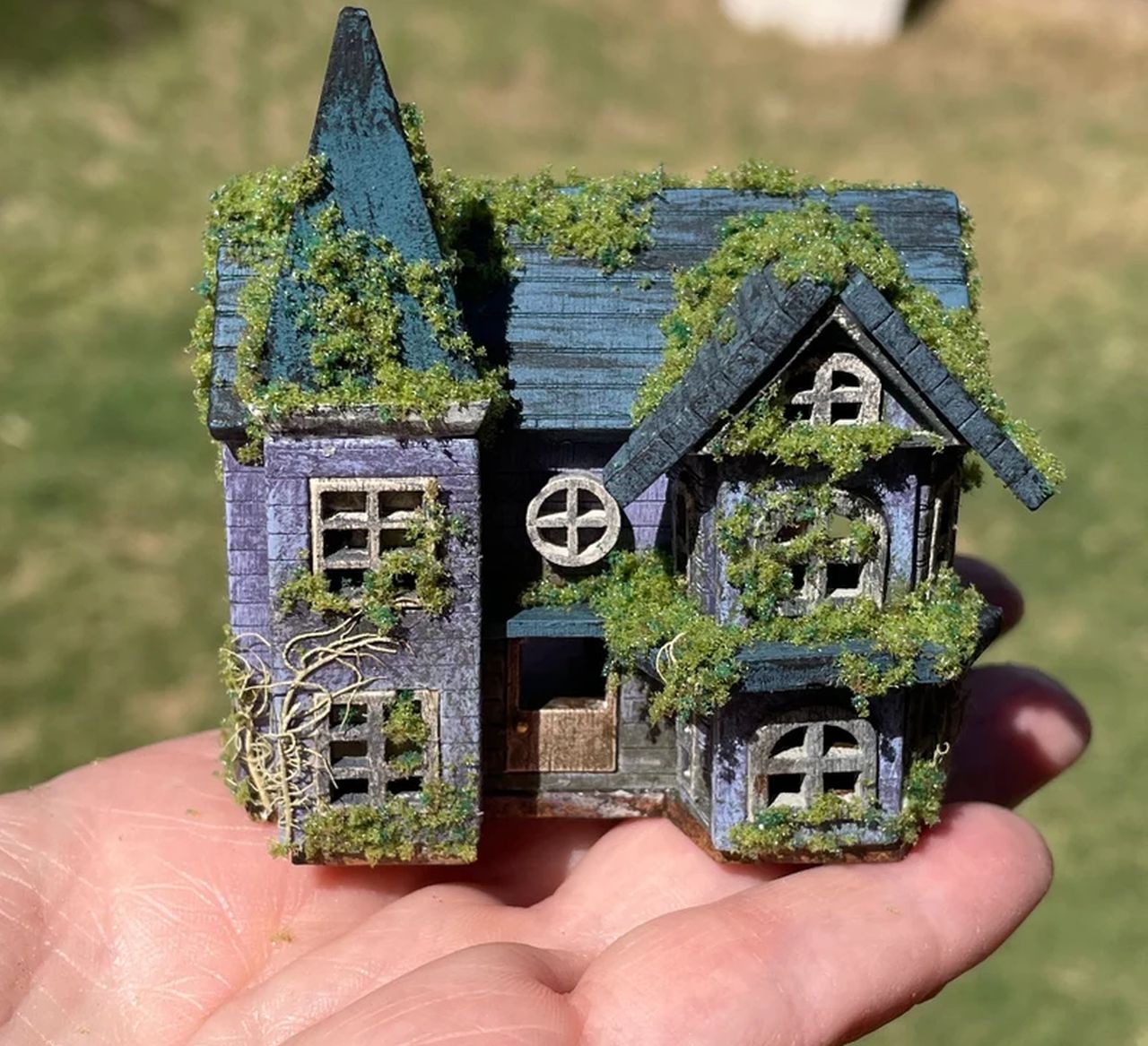 Miniature Halloween House 