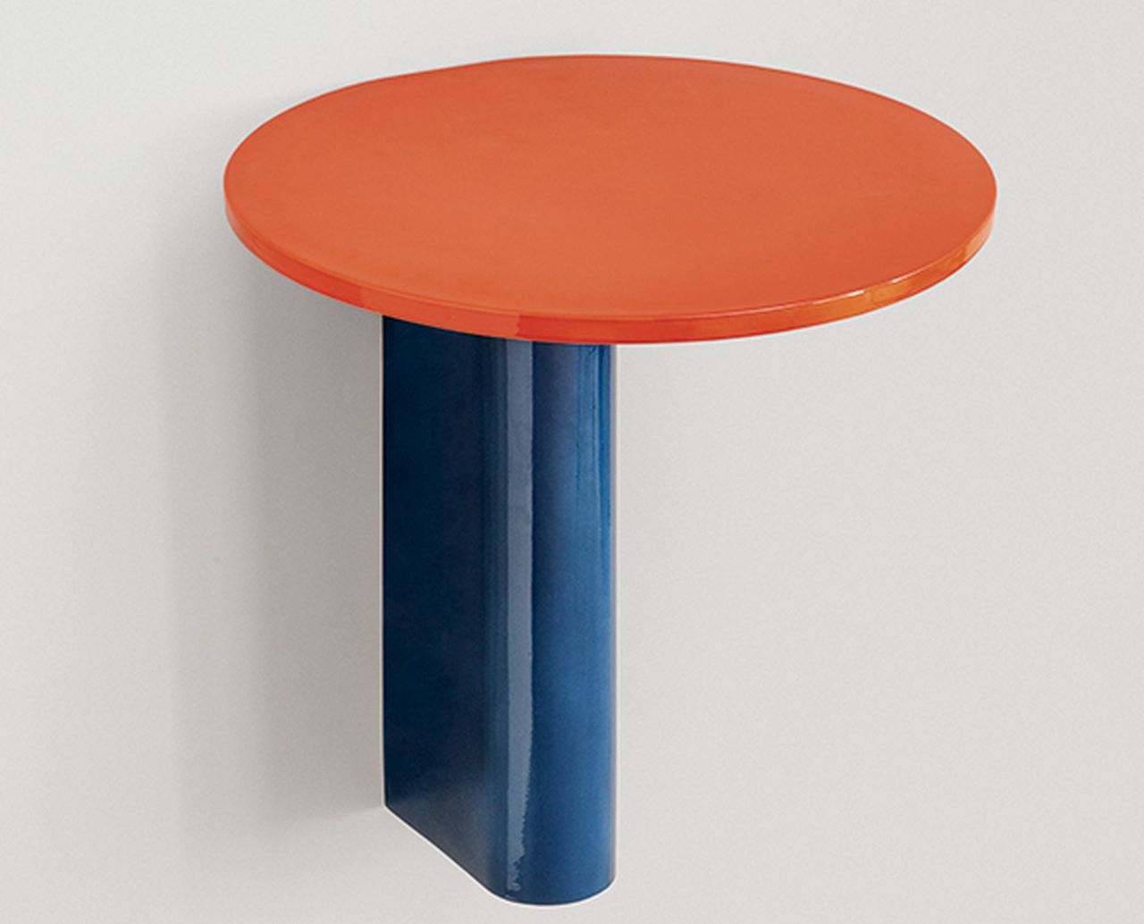 Mutina Revington Tables- shows its round table top