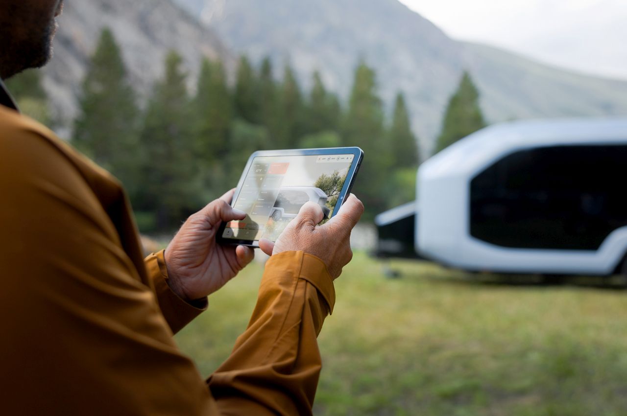 Pebble Flow camper RV