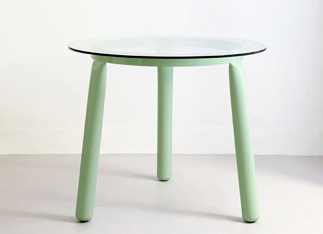 Pressura Stool and Table-offers a glass table top option