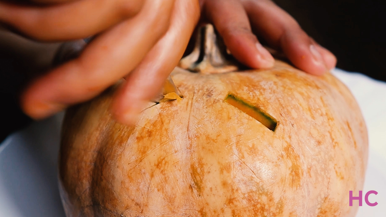 Puking Pumpkin Carving Tutorial - carve eyebrows 1