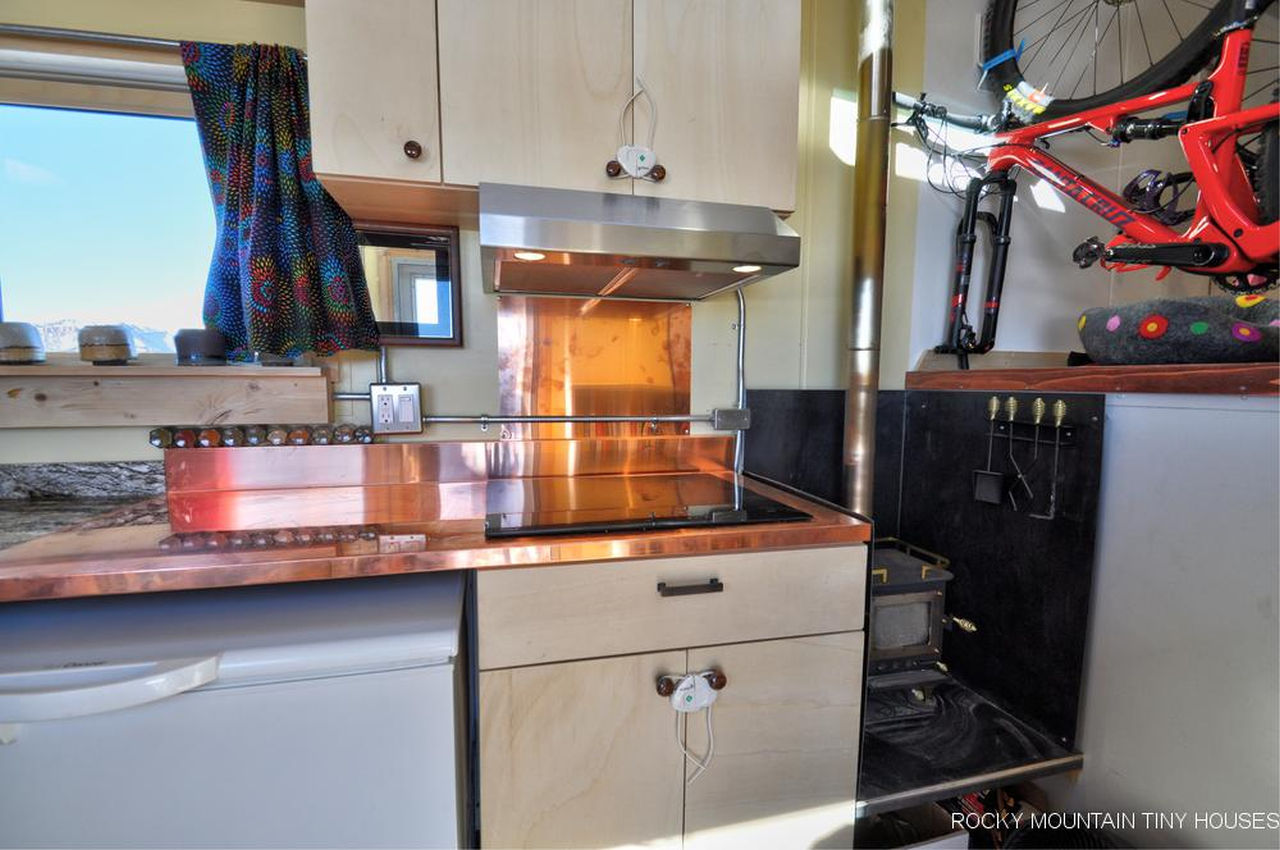 Tuscon 28′ Gooseneck Tiny House has a fully functional kitchen