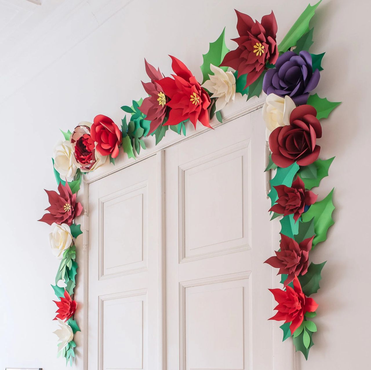 DIY Paper Christmas Garlands - Paper Flower Garland